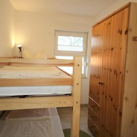 44 Eg - Ferienwohnung Mit Terrasse Und Seeblick Röbel